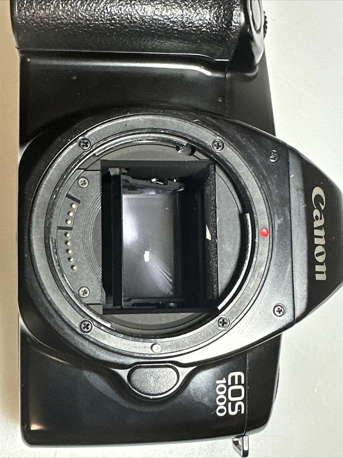 Canon EOS 1000 Camera Body Working tested