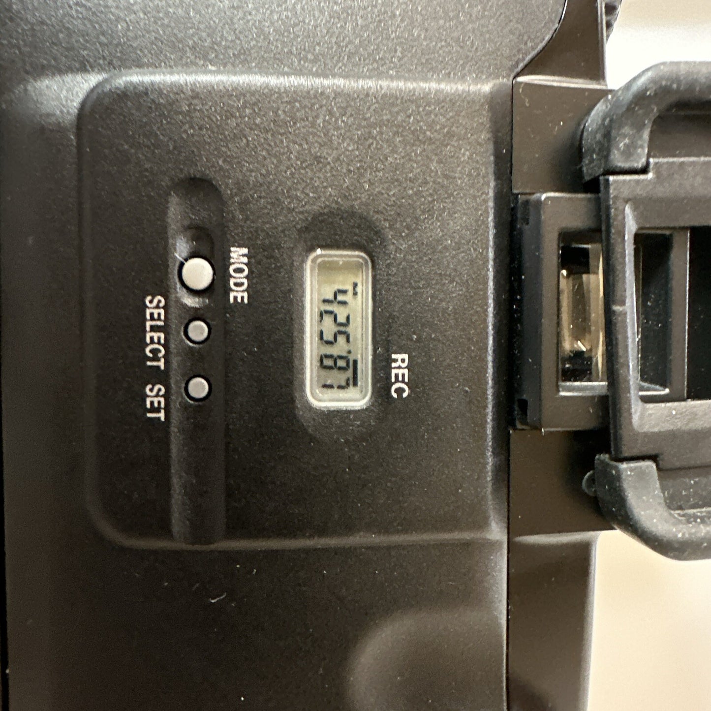 Canon EOS 500 35mm SLR Film Camera Body Only and Strap