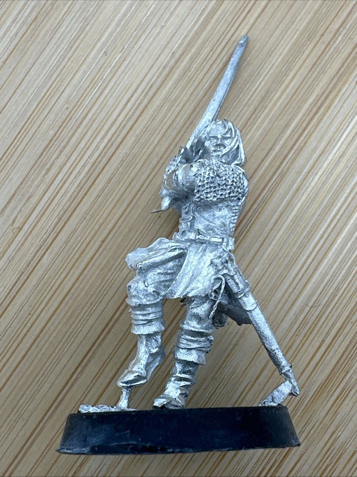 Warhammer Lord of The Rings LOTR Aragon Helms Deep Metal Miniature Unpainted ttg