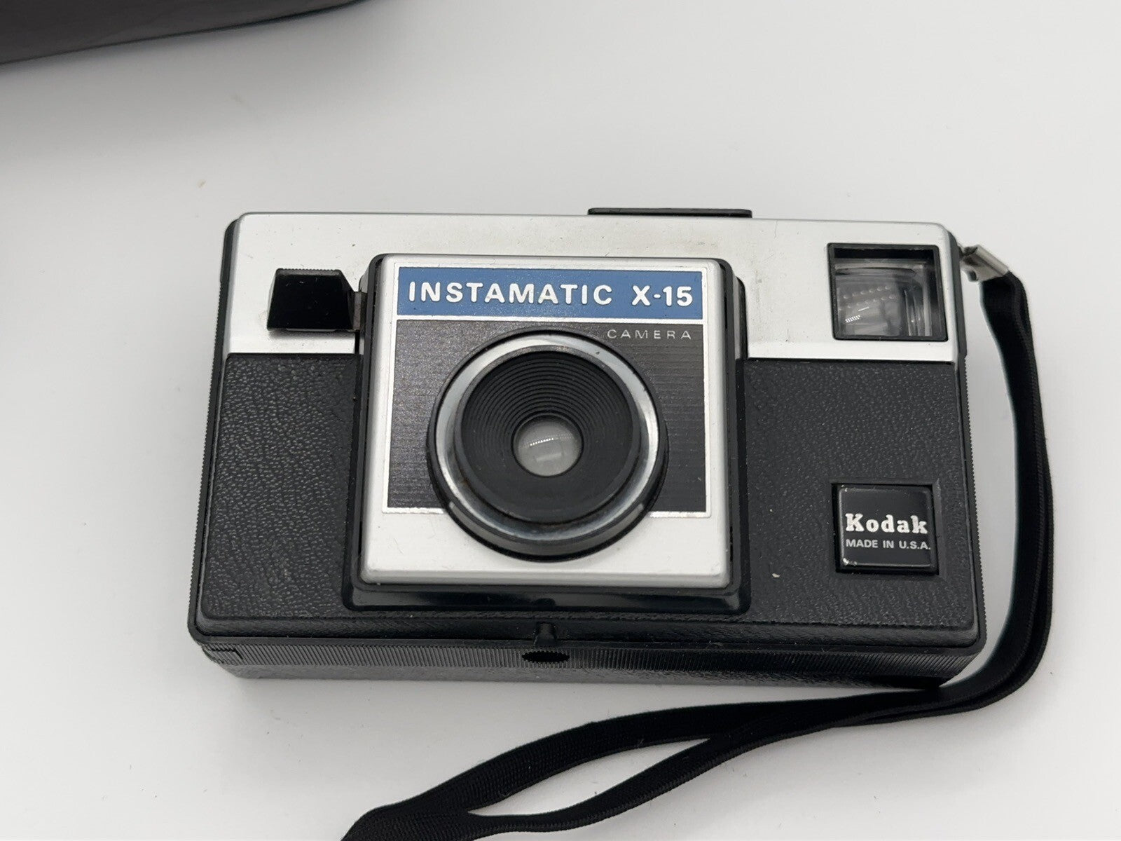 Vintage KODAK Instamatic X15 Camera x-15 Film With case Made In USA