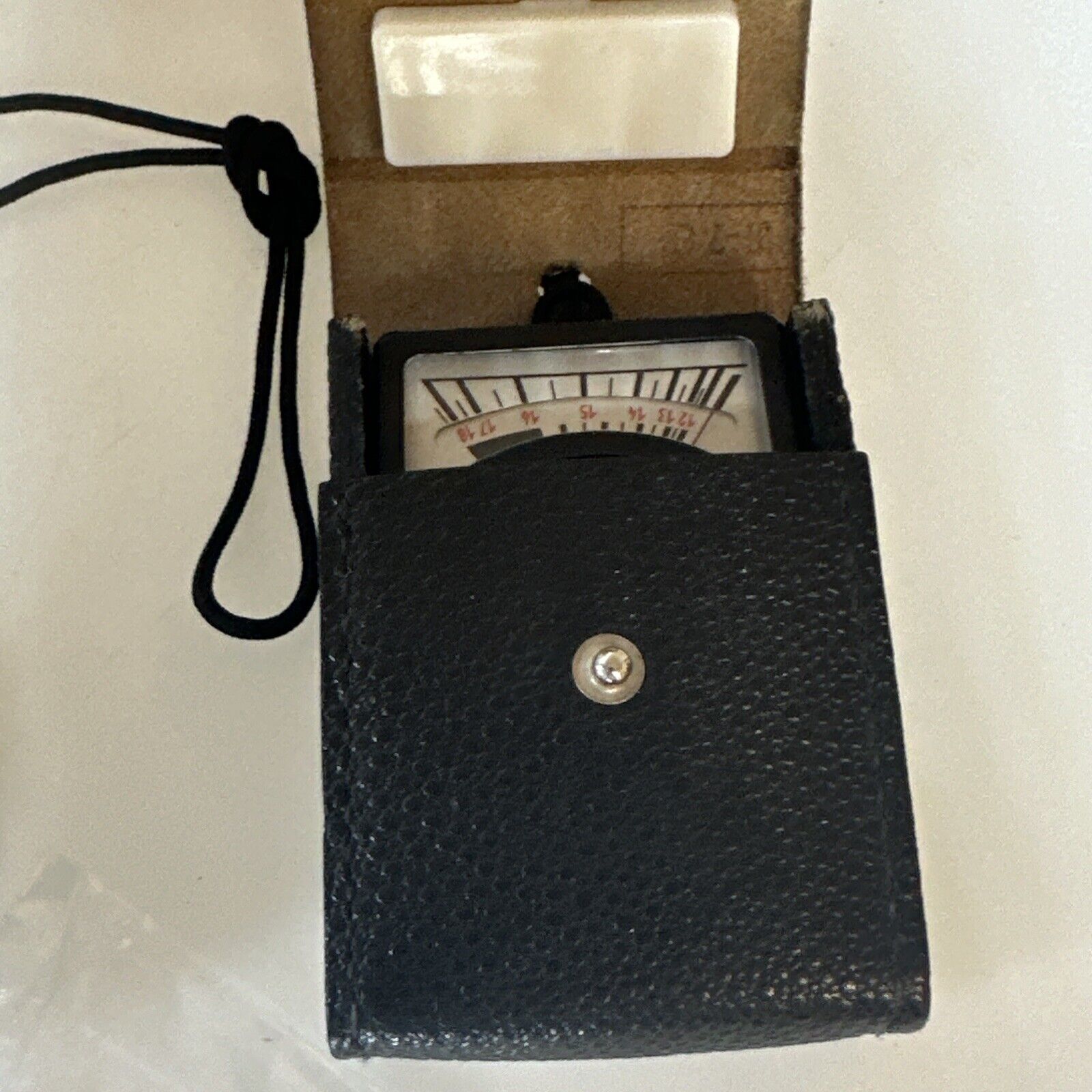 Leningrad 8 Exposure Meter Analogue Light Meter 