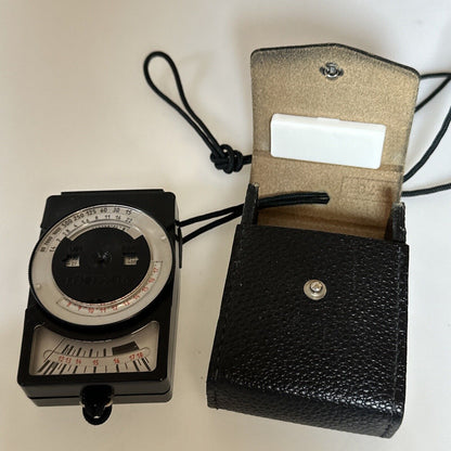 Leningrad 8 Exposure Meter Analogue Light Meter 
