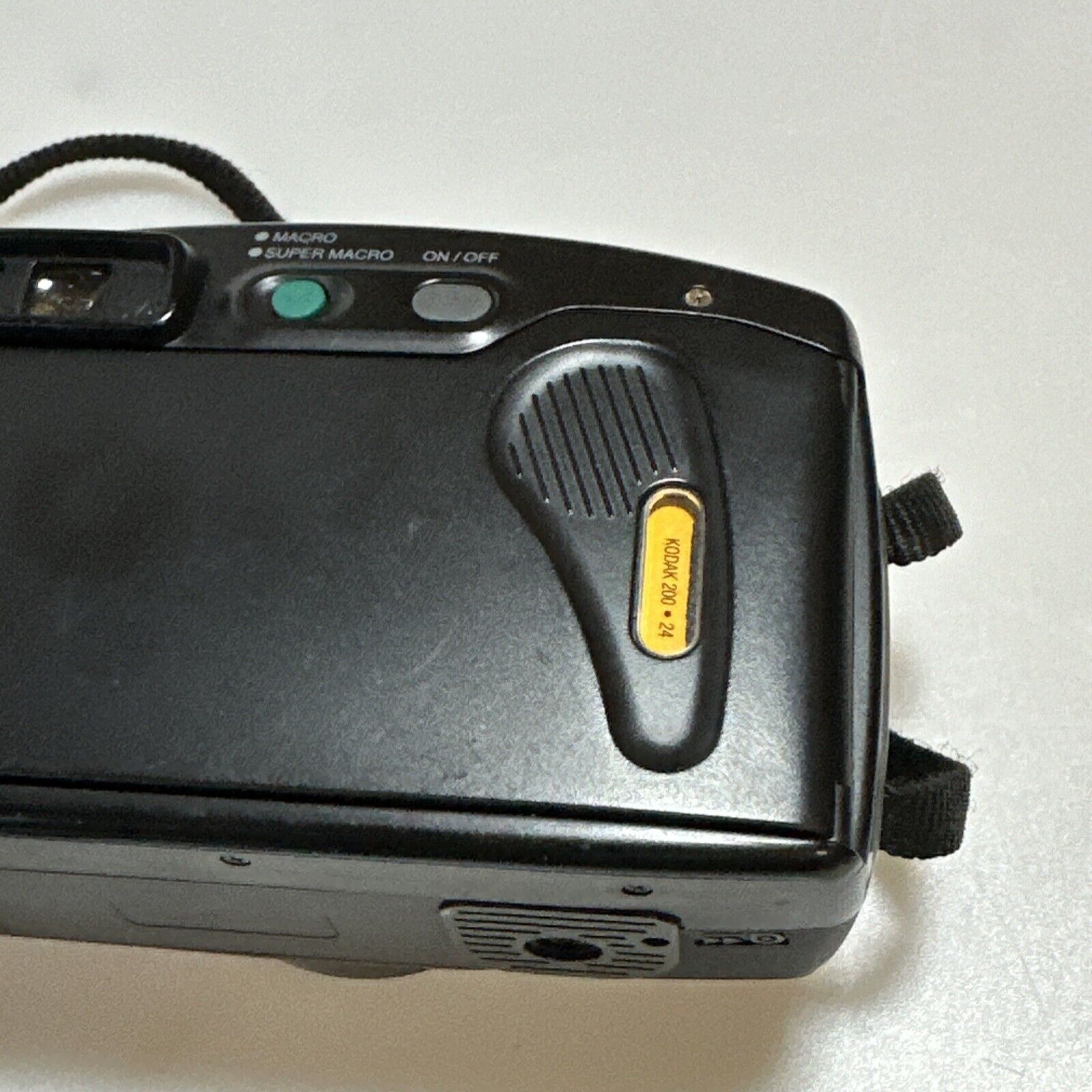 Samsung AF Zoom 1050 35mm Point & Shoot Camera - 38-105mm Zoom TESTED