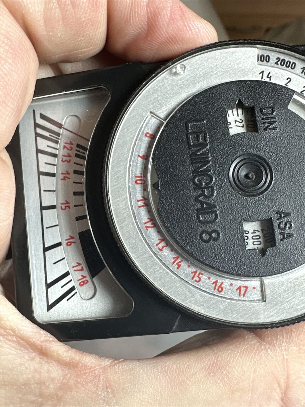 Leningrad 8 Exposure Meter Analogue Light Meter 