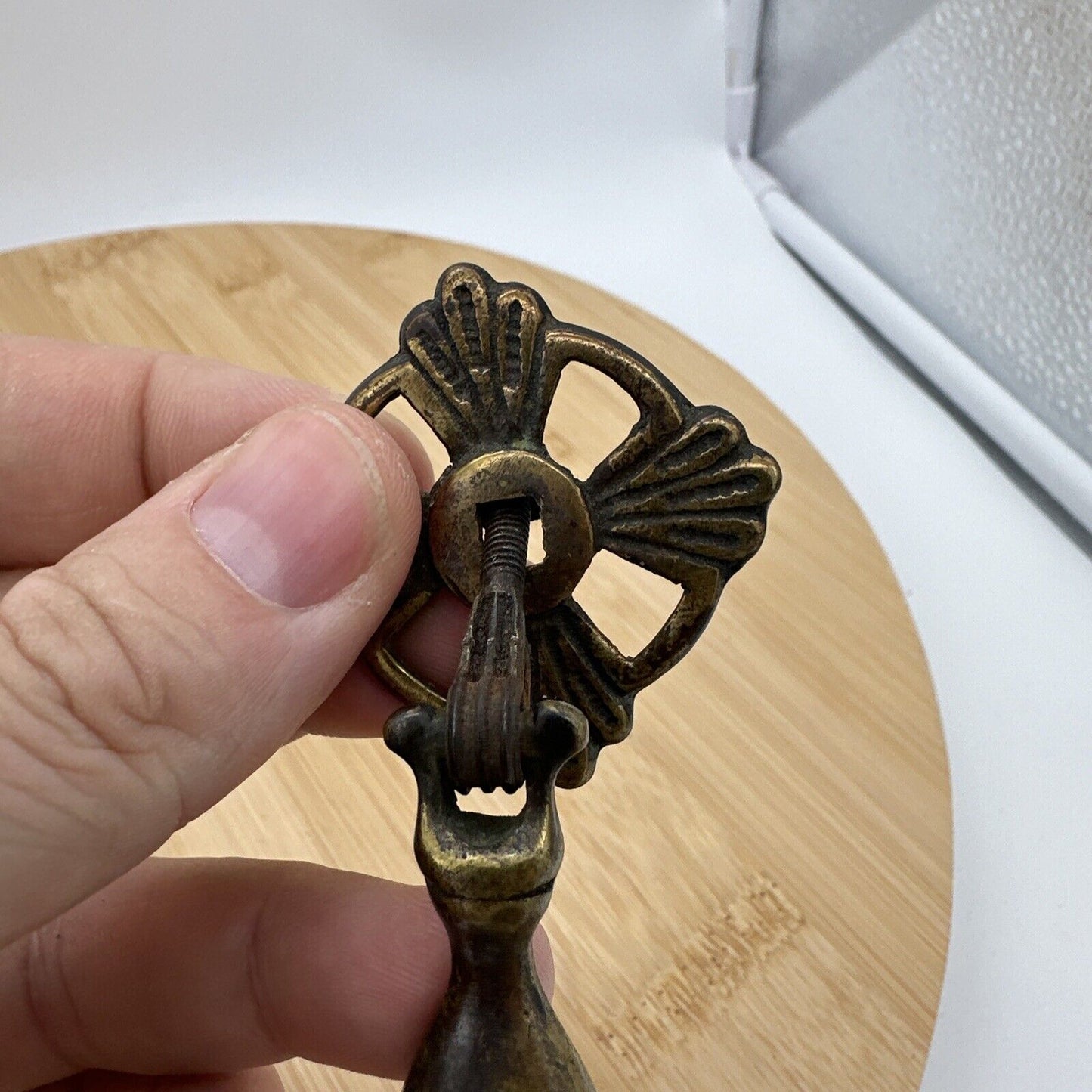 2x Antique Brass Tear Drop Pull Handle Drawer Pull & Backplates, Vintage