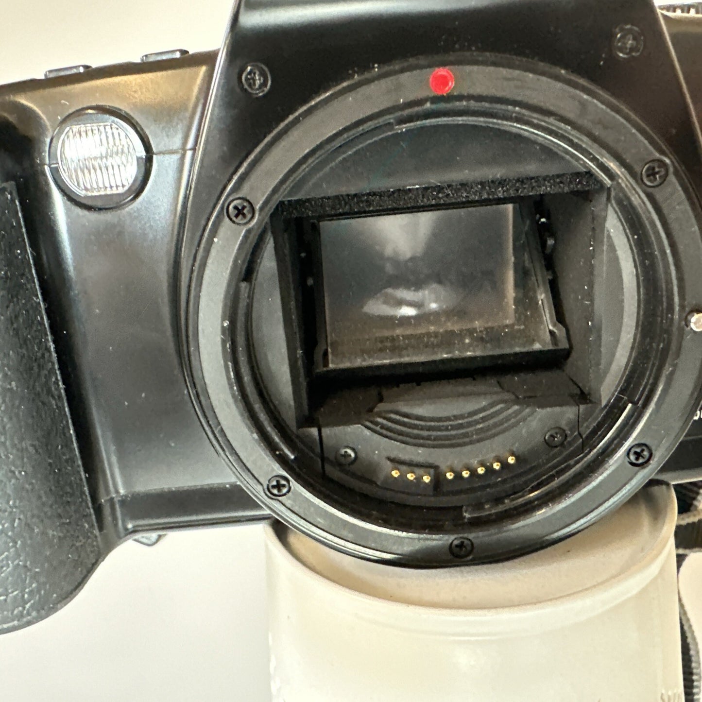 Canon EOS 500 35mm SLR Film Camera Body Only and Strap