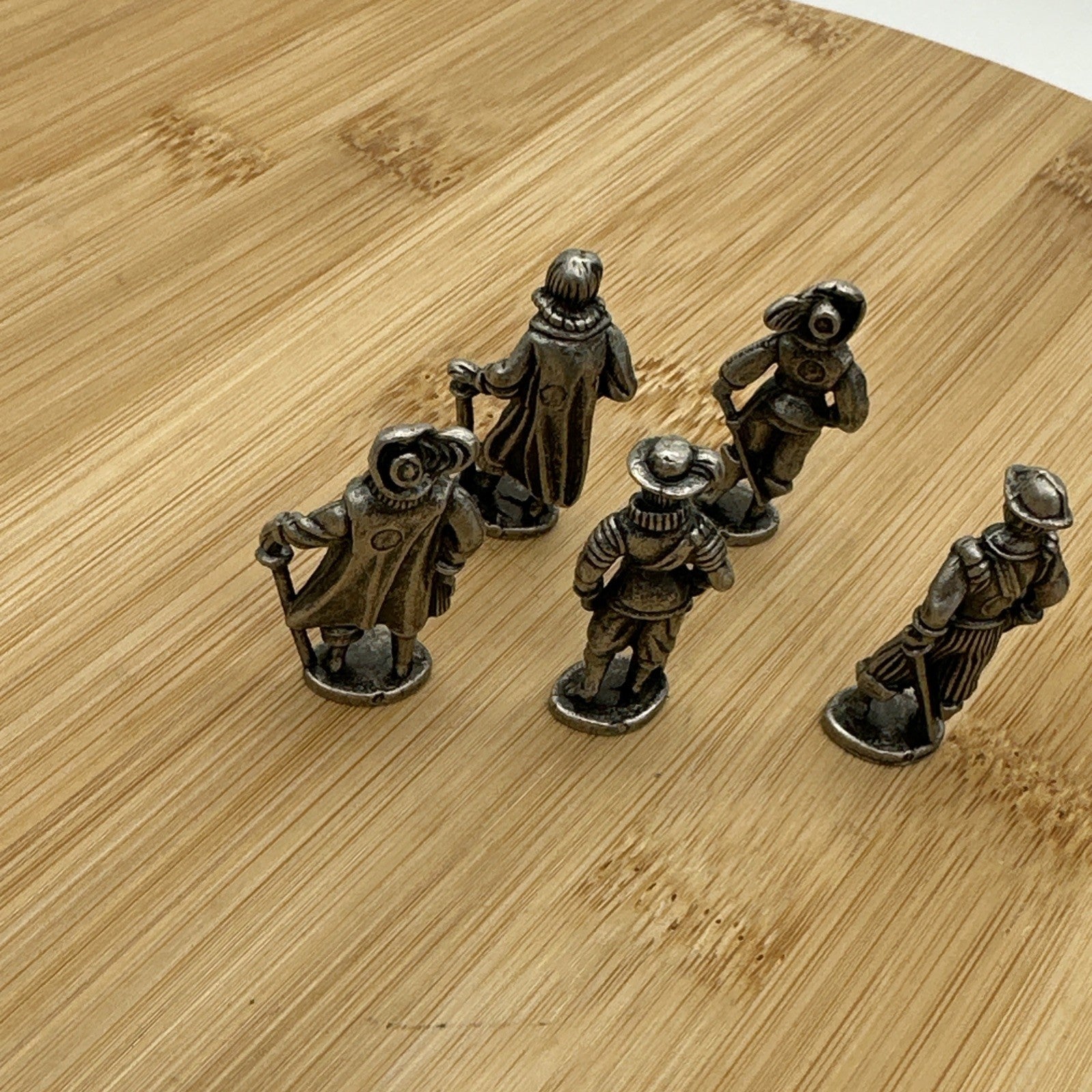 Kinder  eggs Toy 5 x Metal Musketeers 1988 4cm Tall VGC figurines